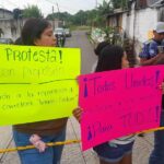 Vecinos de alborada bloquean la carretera Trancas–Alborada; exigen rehabilitación tras años de accidentes y muertes viales